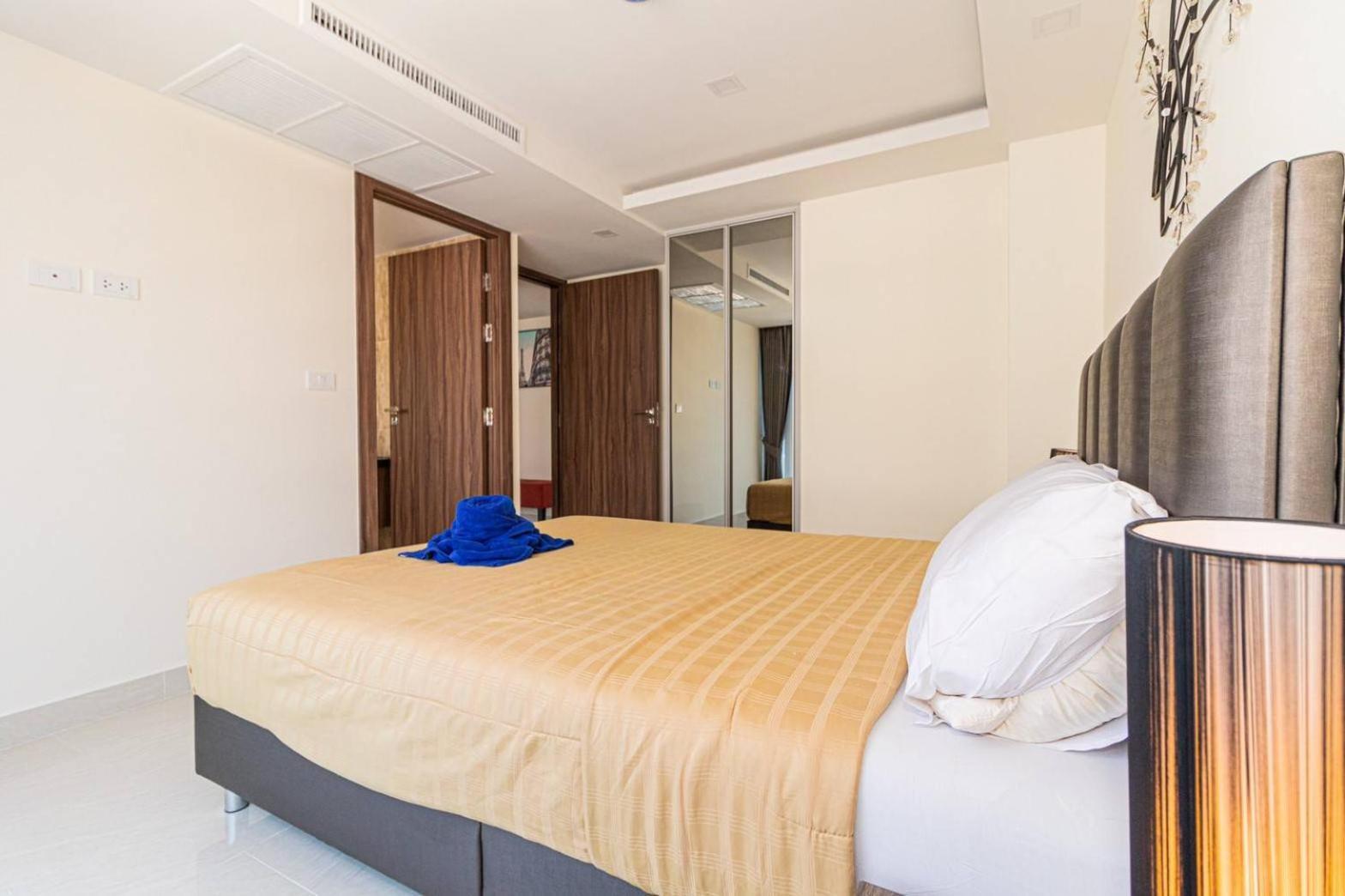 Grand Avenue By Fantasea Beach Pattaya Room photo