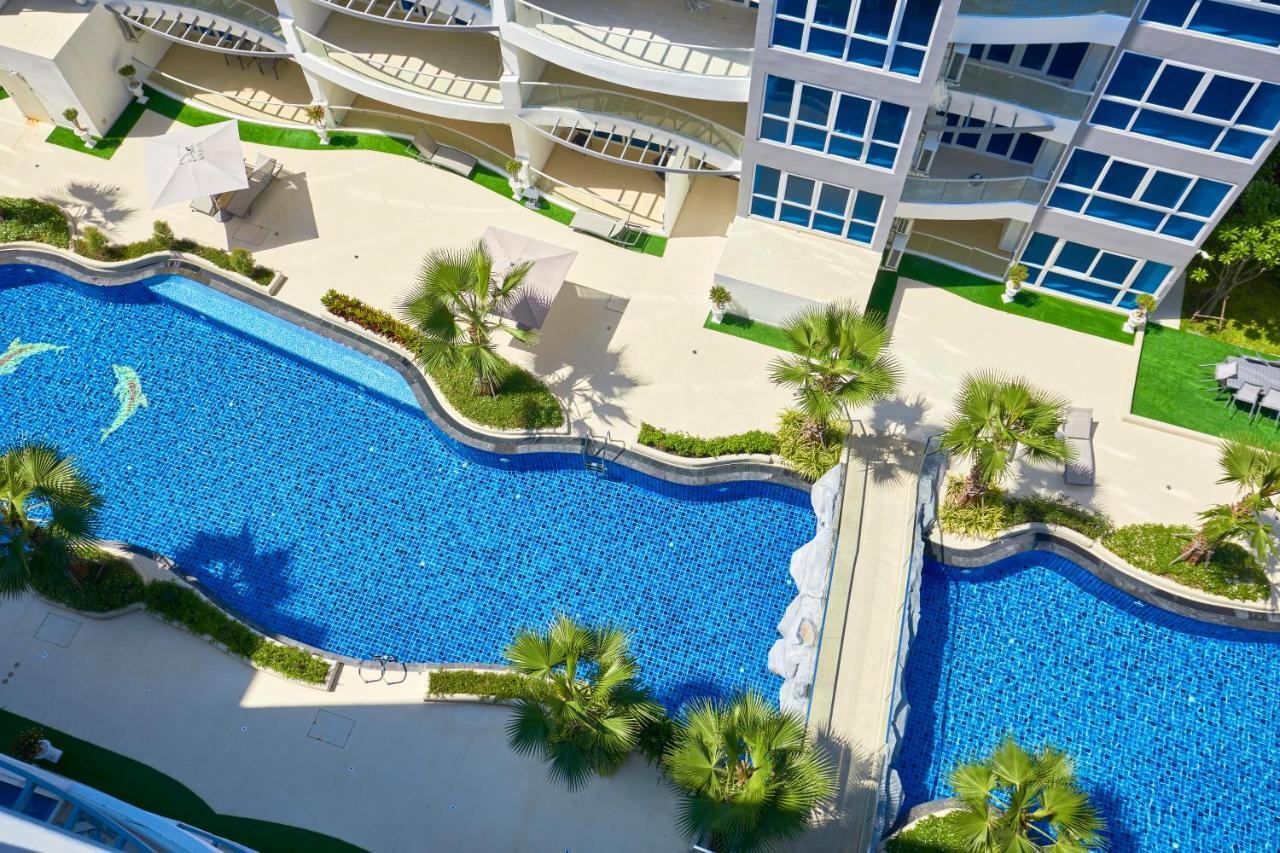 Grand Avenue By Fantasea Beach Pattaya Exterior photo