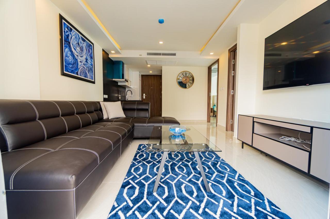 Grand Avenue By Fantasea Beach Pattaya Exterior photo